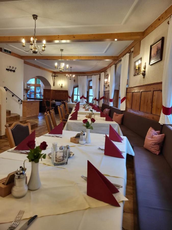 Hotel Restaurant Liesele Sonne Sankt Leonhard im Pitztal Esterno foto